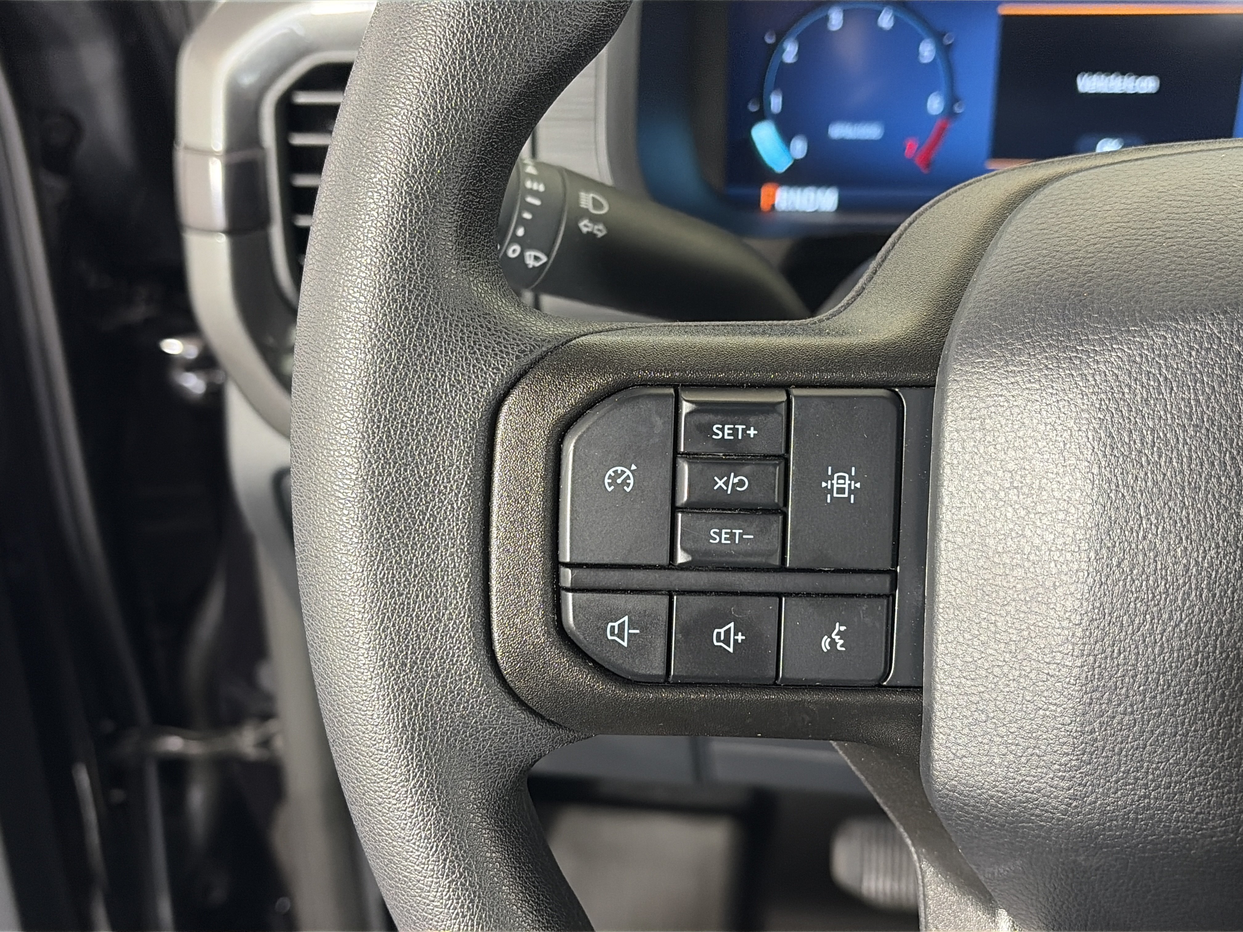 Used 2025 Ford F150 STX w/ STX Black Appearance Package AWD/4WD image 25