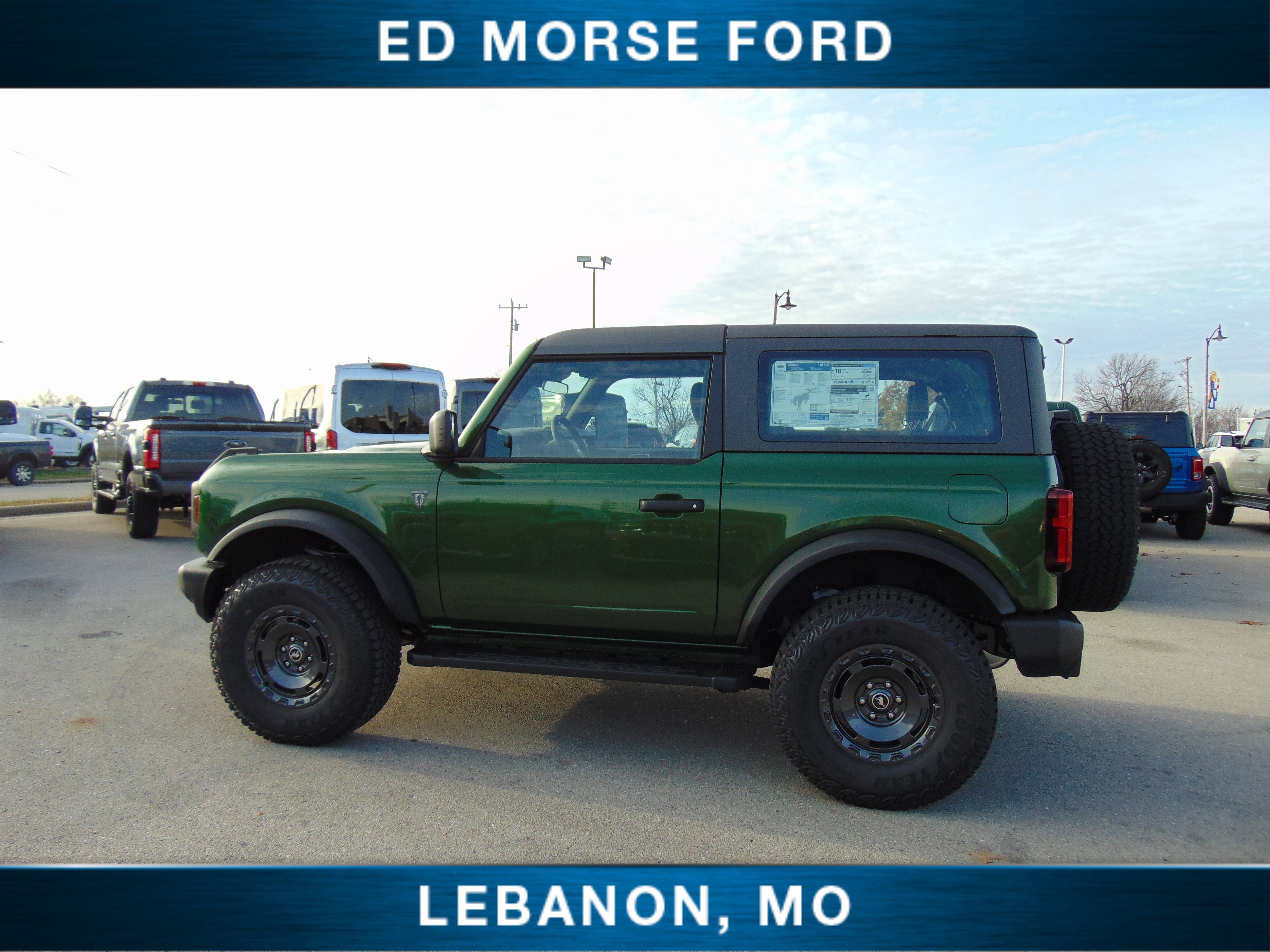 New 2025 Ford Bronco 2-Door w/ Sasquatch Package image 2