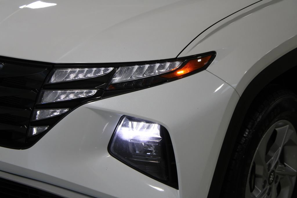 Used 2022 Hyundai Tucson SEL image 2