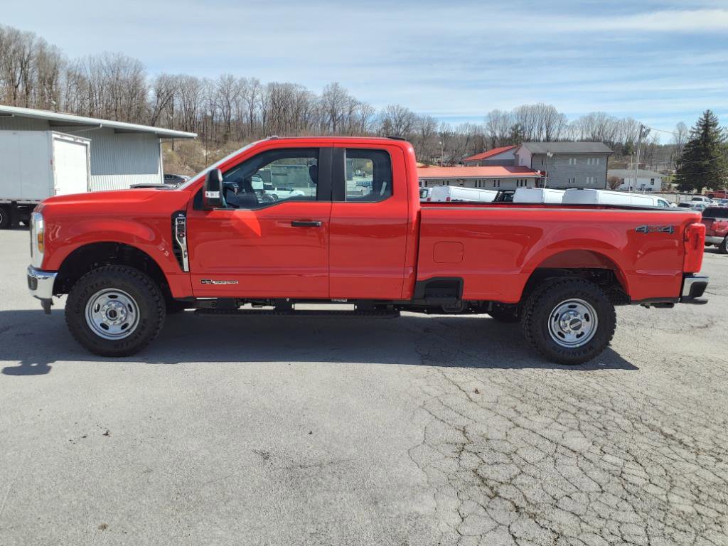 New 2025 Ford F250 XL image 2