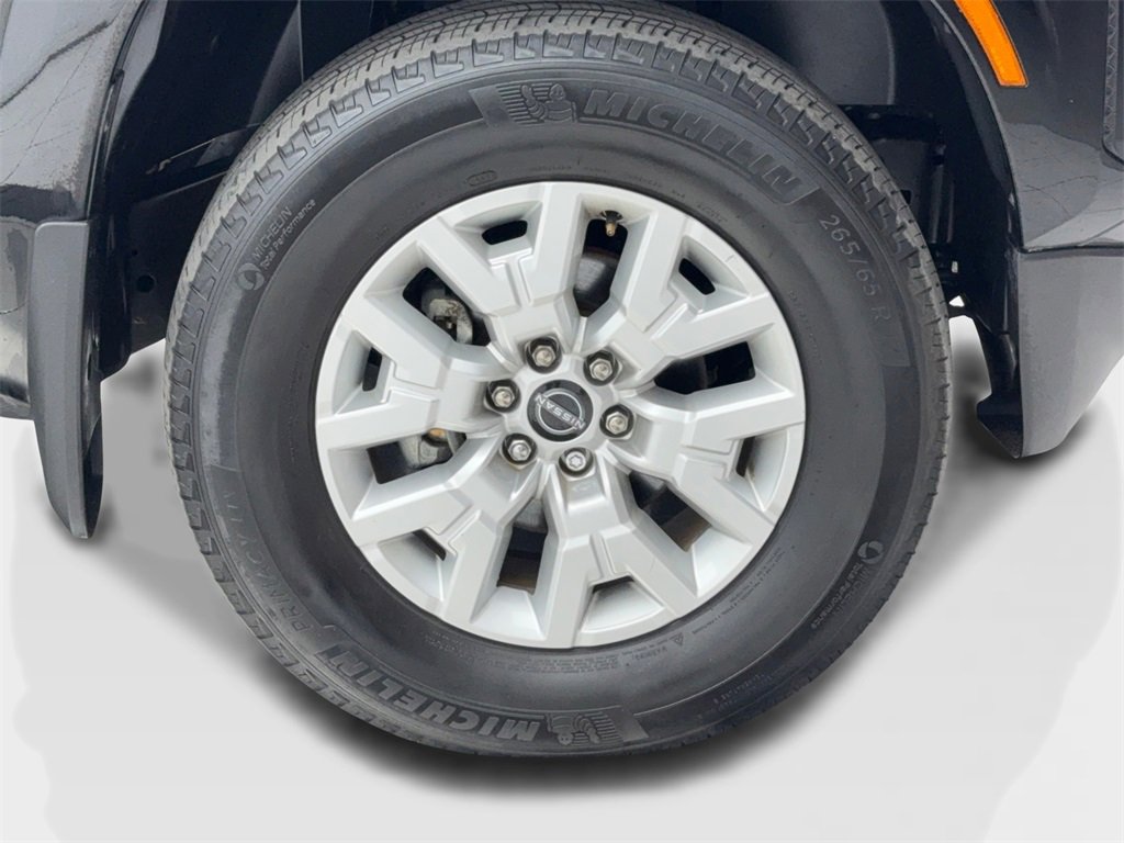 Used 2023 Nissan Frontier SV w/ SV Convenience Package image 53