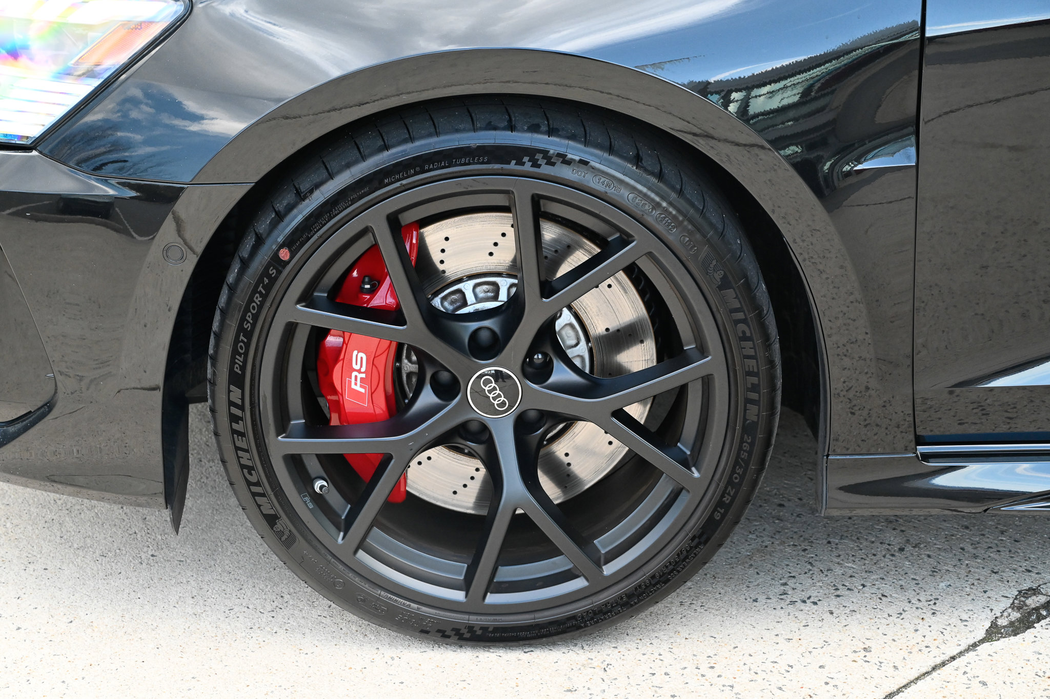 Used 2024 Audi RS 3 image 9