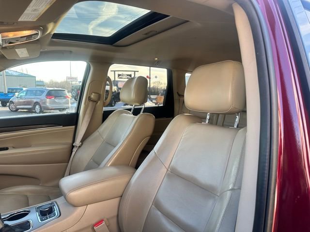 Used 2018 Jeep Grand Cherokee Limited image 2