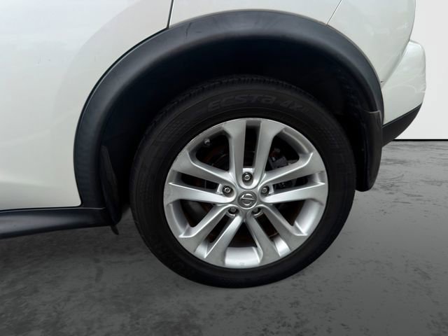 Used 2013 Nissan Juke S image 16