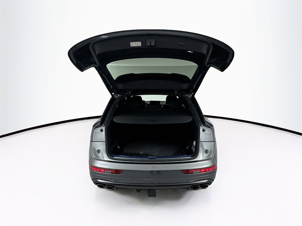 Used 2024 Audi SQ5 Prestige image 29
