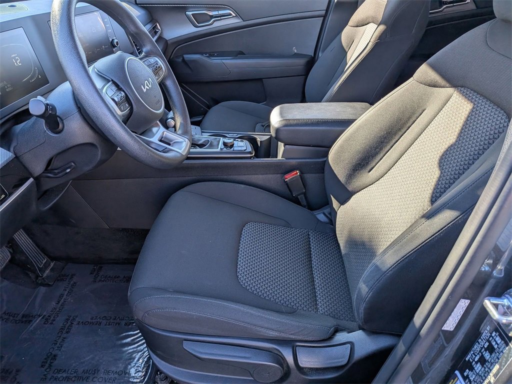 Used 2024 Kia Sportage LX image 22