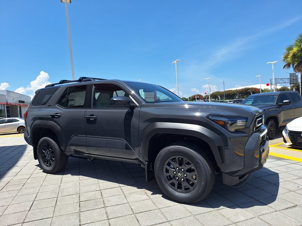 New 2026 Toyota 4Runner SR5 AWD/4WD image 3