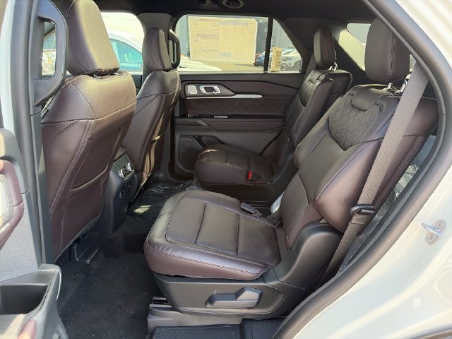 New 2026 Ford Explorer Platinum w/ LUX Leather Package AWD/4WD image 29
