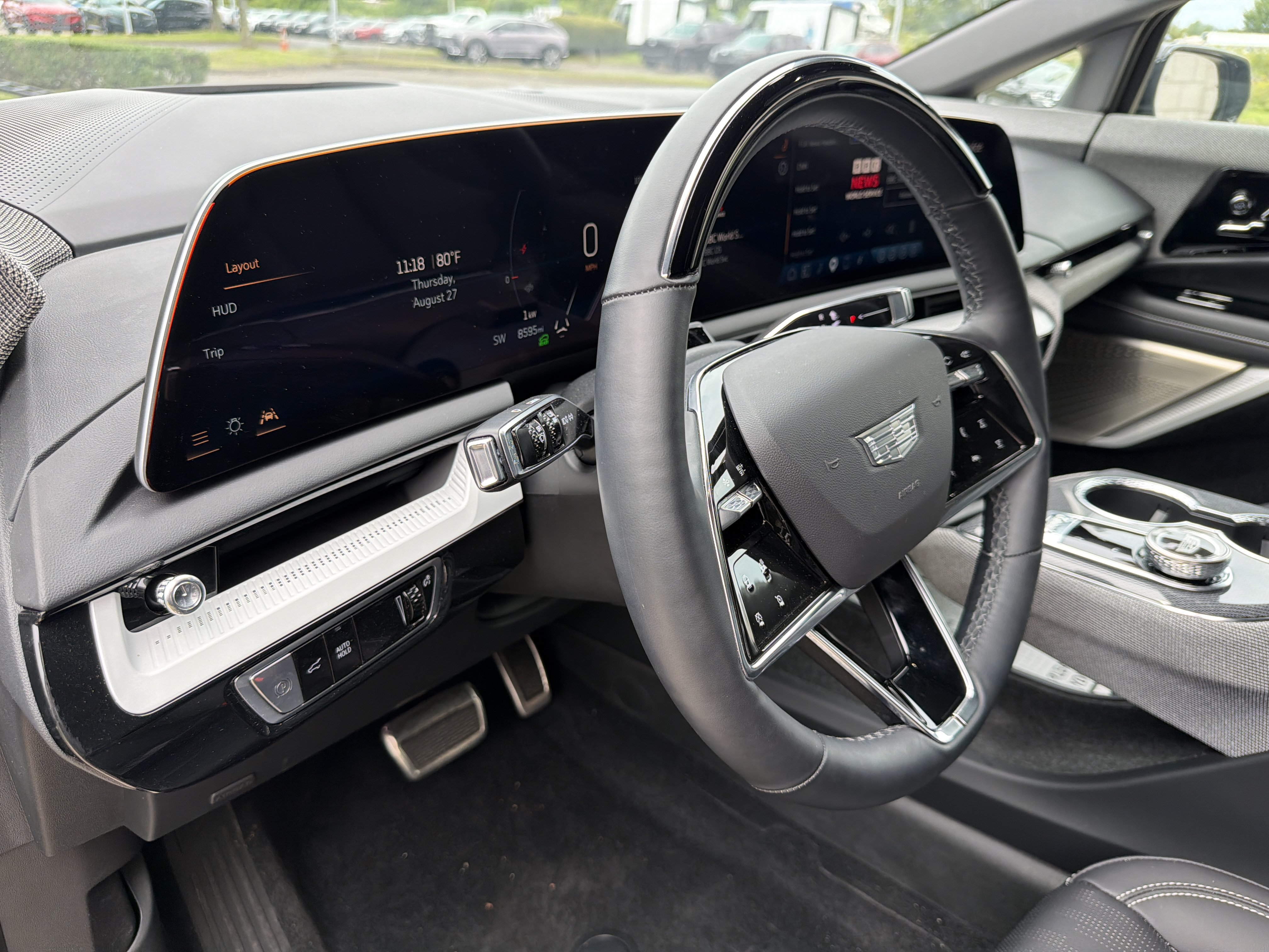 Used 2025 Cadillac Optiq Luxury 2 w/ LPO, Floor Liner Package AWD/4WD image 25