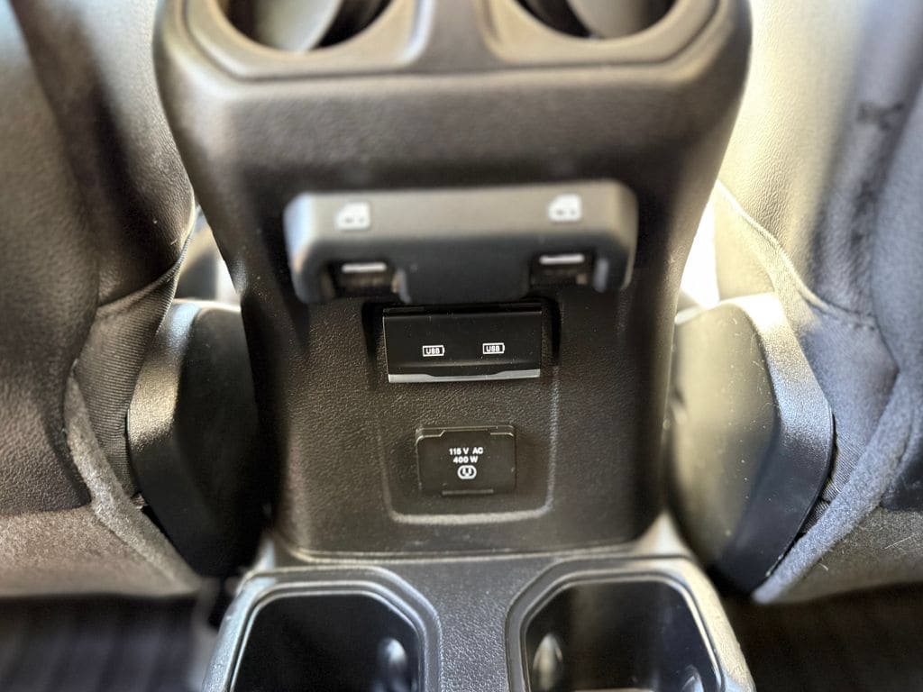 Used 2022 Jeep Gladiator Mojave w/ LED Lighting Group AWD/4WD image 30