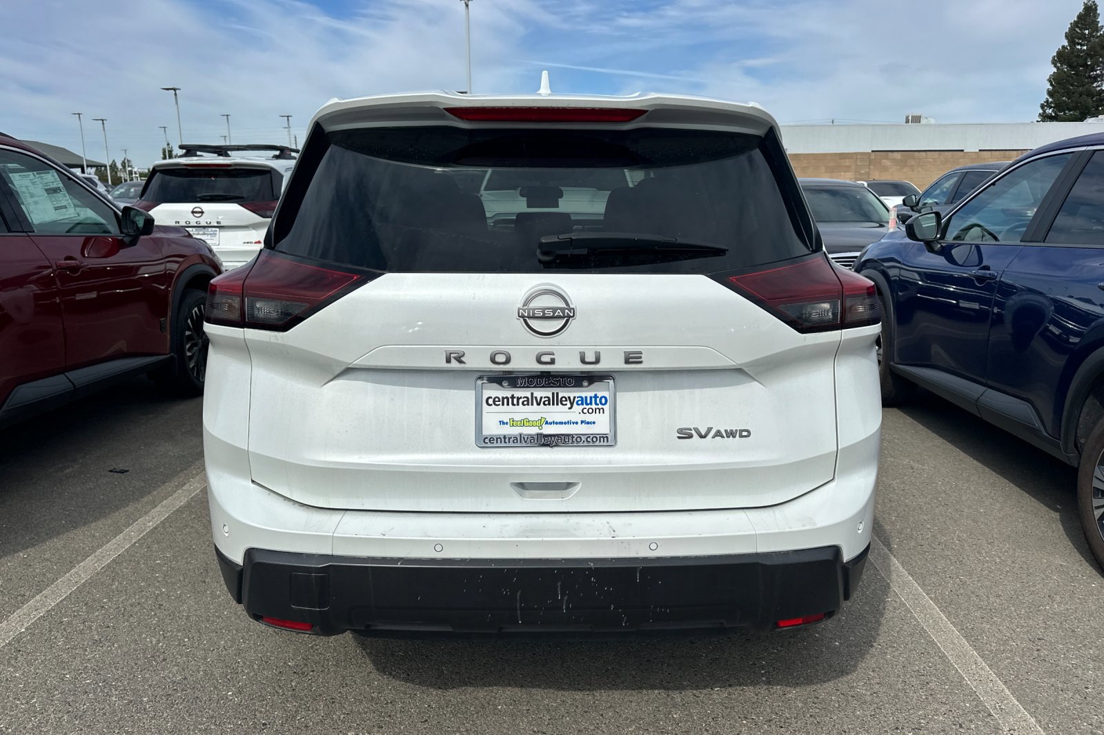 Certified 2024 Nissan Rogue SV image 6
