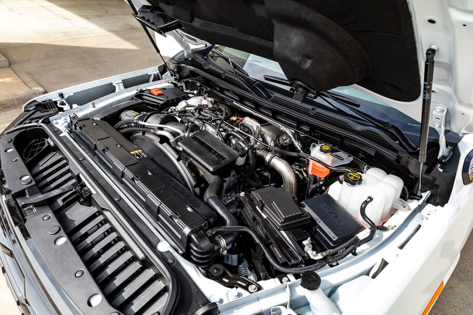 Used 2026 GMC Sierra 3500 Denali Ultimate image 38