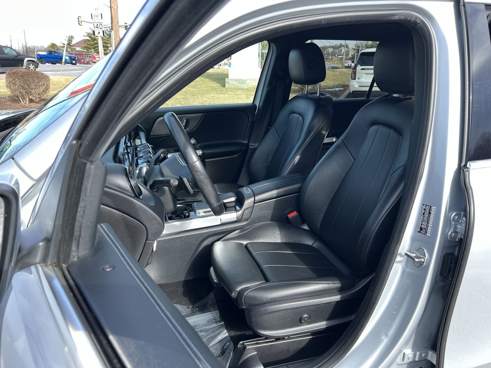 Used 2020 Mercedes-Benz GLB 250 4MATIC image 13