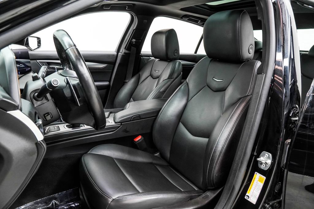Used 2025 Cadillac CT5 Premium Luxury RWD image 14