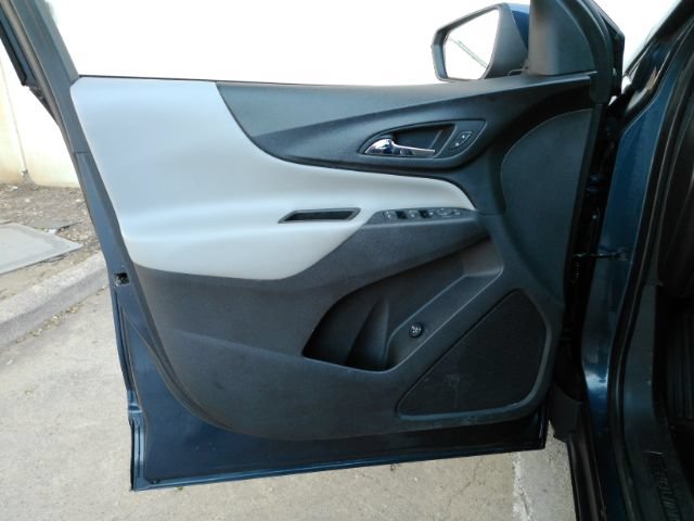 Used 2019 Chevrolet Equinox LT FWD image 11