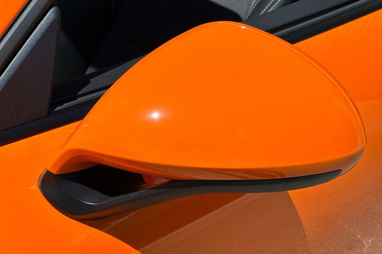 Used 2018 Porsche 911 Targa 4 GTS image 38