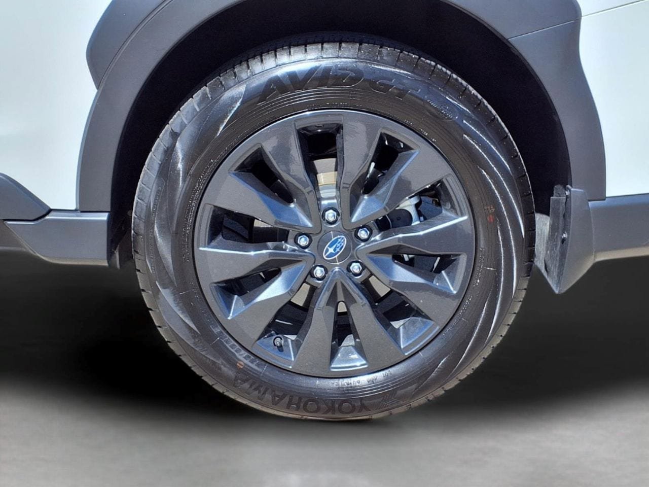 Used 2025 Subaru Outback Onyx Edition XT AWD/4WD image 3