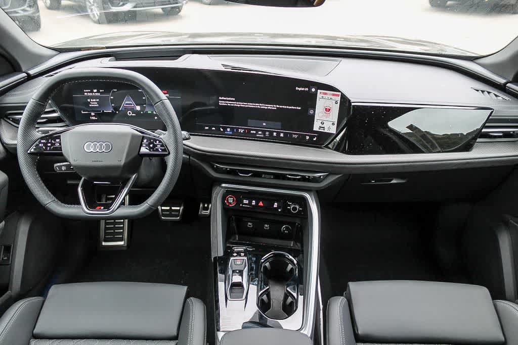 Used 2025 Audi SQ5 Premium Plus w/ Premium Plus Package AWD/4WD image 12