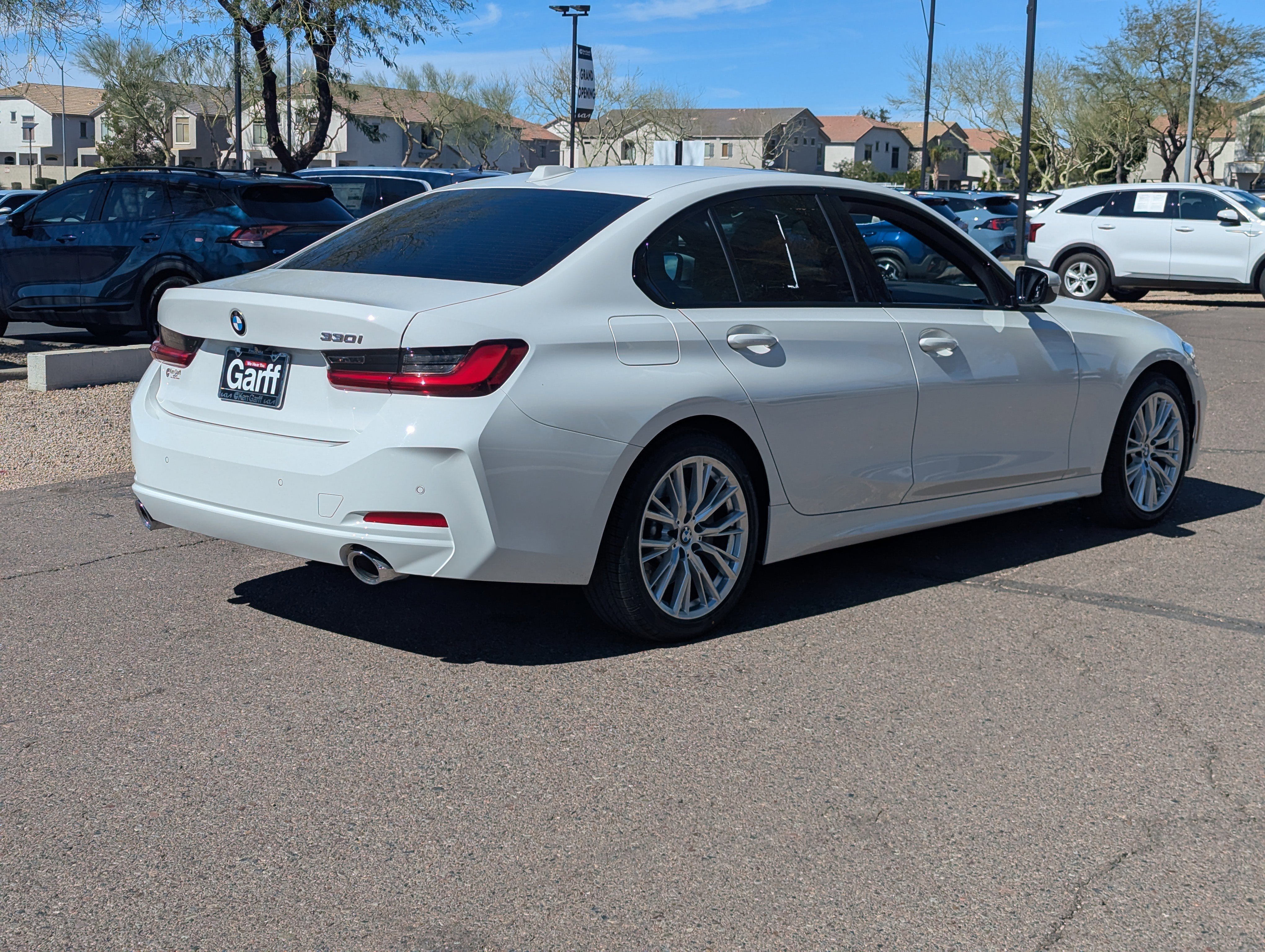Used 2023 BMW 330i 330i w/ Driving Assistance Package image 3