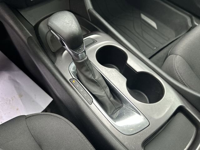 Used 2021 Chevrolet Malibu LS image 17