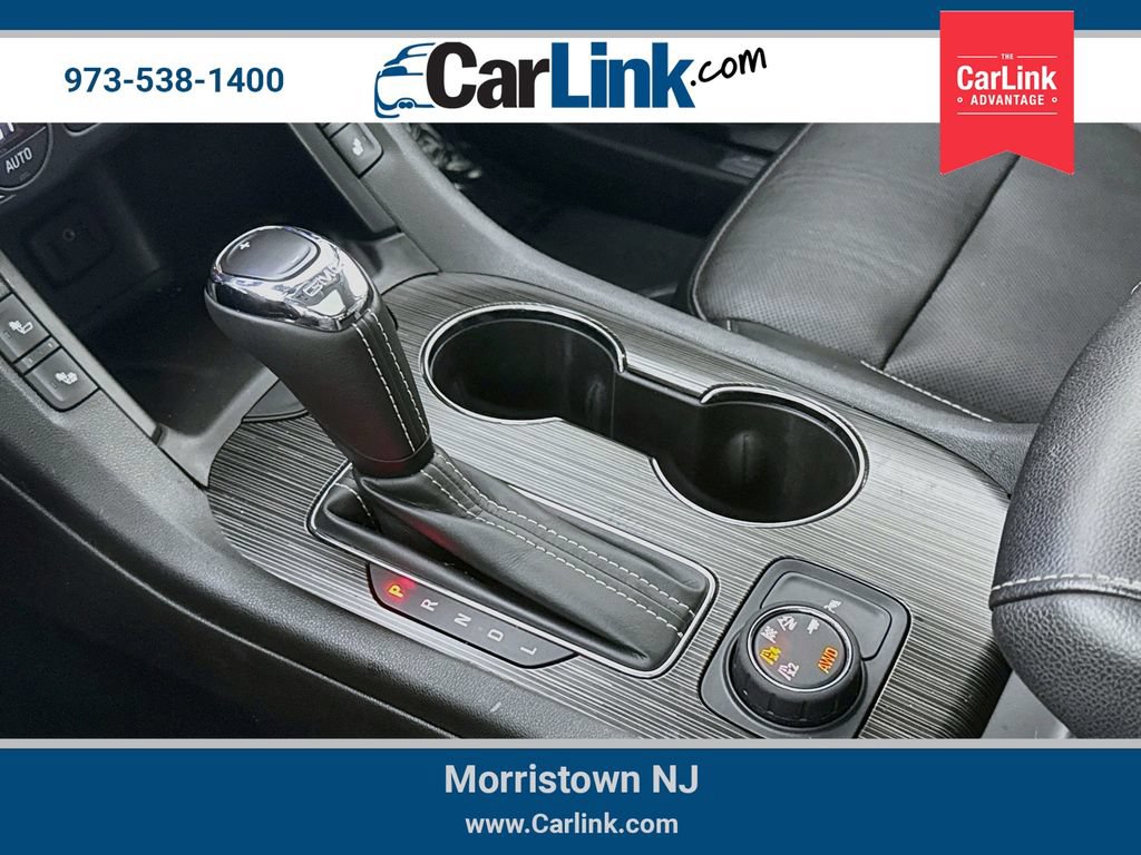 Used 2017 GMC Acadia SLT AWD/4WD image 19