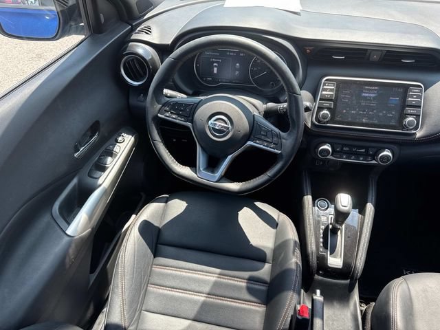 Used 2019 Nissan Kicks SR w/ SR Premium Package FWD image 16