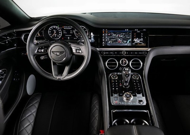 Used 2021 Bentley Continental GT V8 image 12