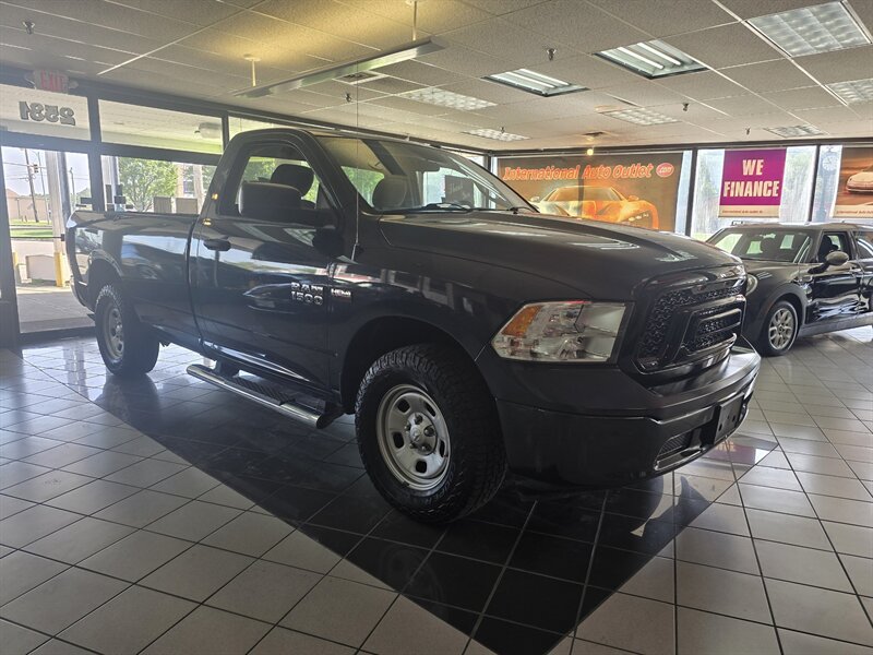 Used 2015 RAM 1500 Tradesman w/ Popular Equipment Group AWD/4WD image 3