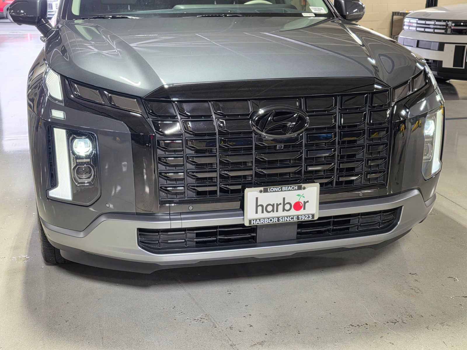 Used 2023 Hyundai Palisade Limited image 9