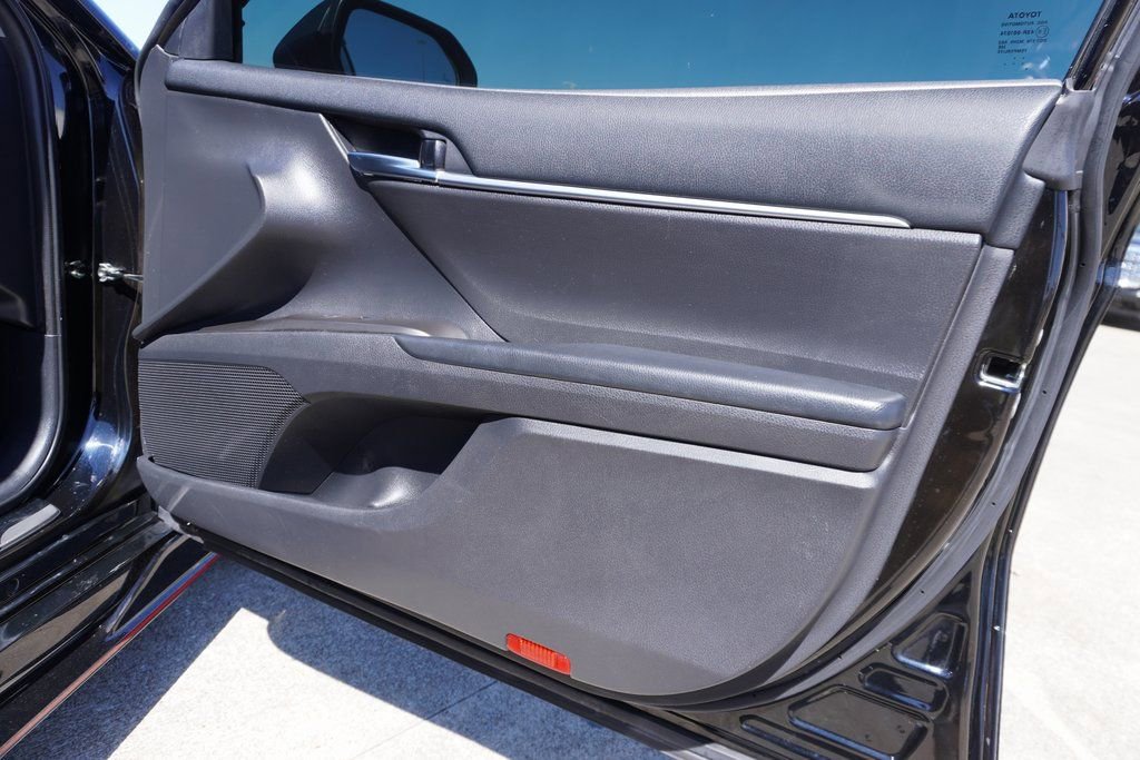 Used 2021 Toyota Camry TRD FWD image 23