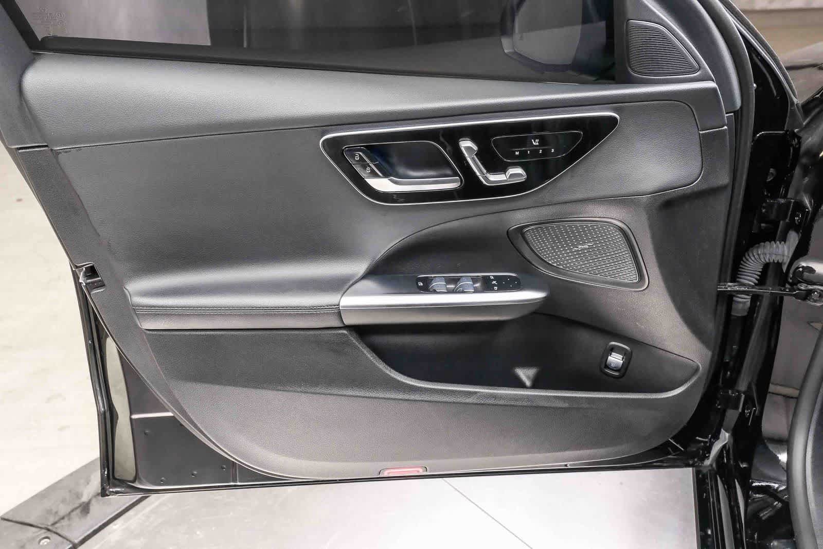 Certified 2024 Mercedes-Benz C 300 Sedan image 26