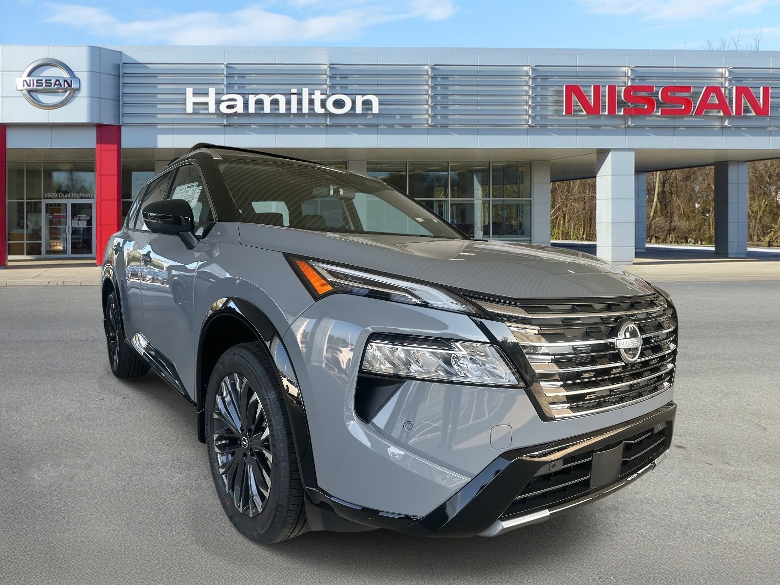 New 2025 Nissan Rogue Platinum w/ Platinum Premium Package