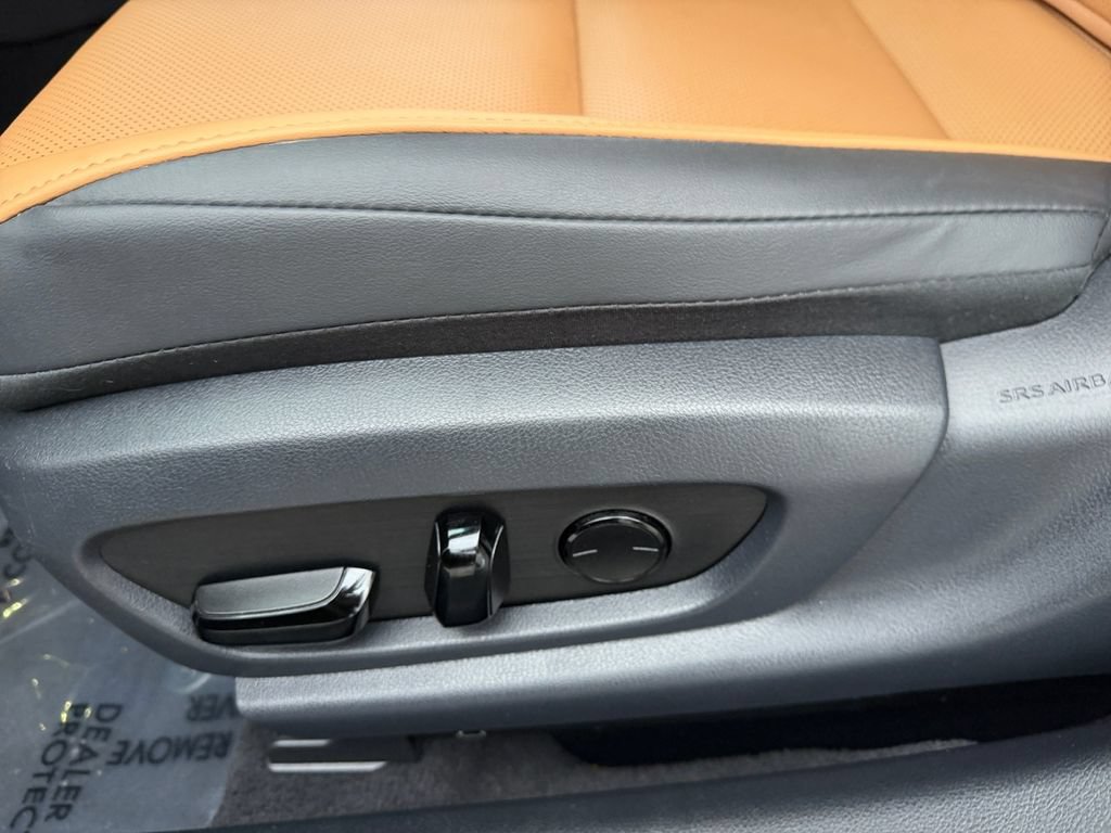 Used 2023 Lexus ES 350 w/ Premium Package FWD image 15
