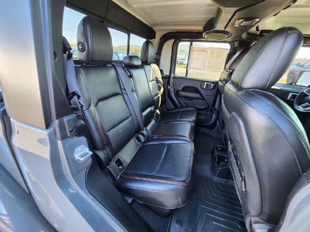 Used 2020 Jeep Gladiator Rubicon w/ Cold Weather Group AWD/4WD image 23