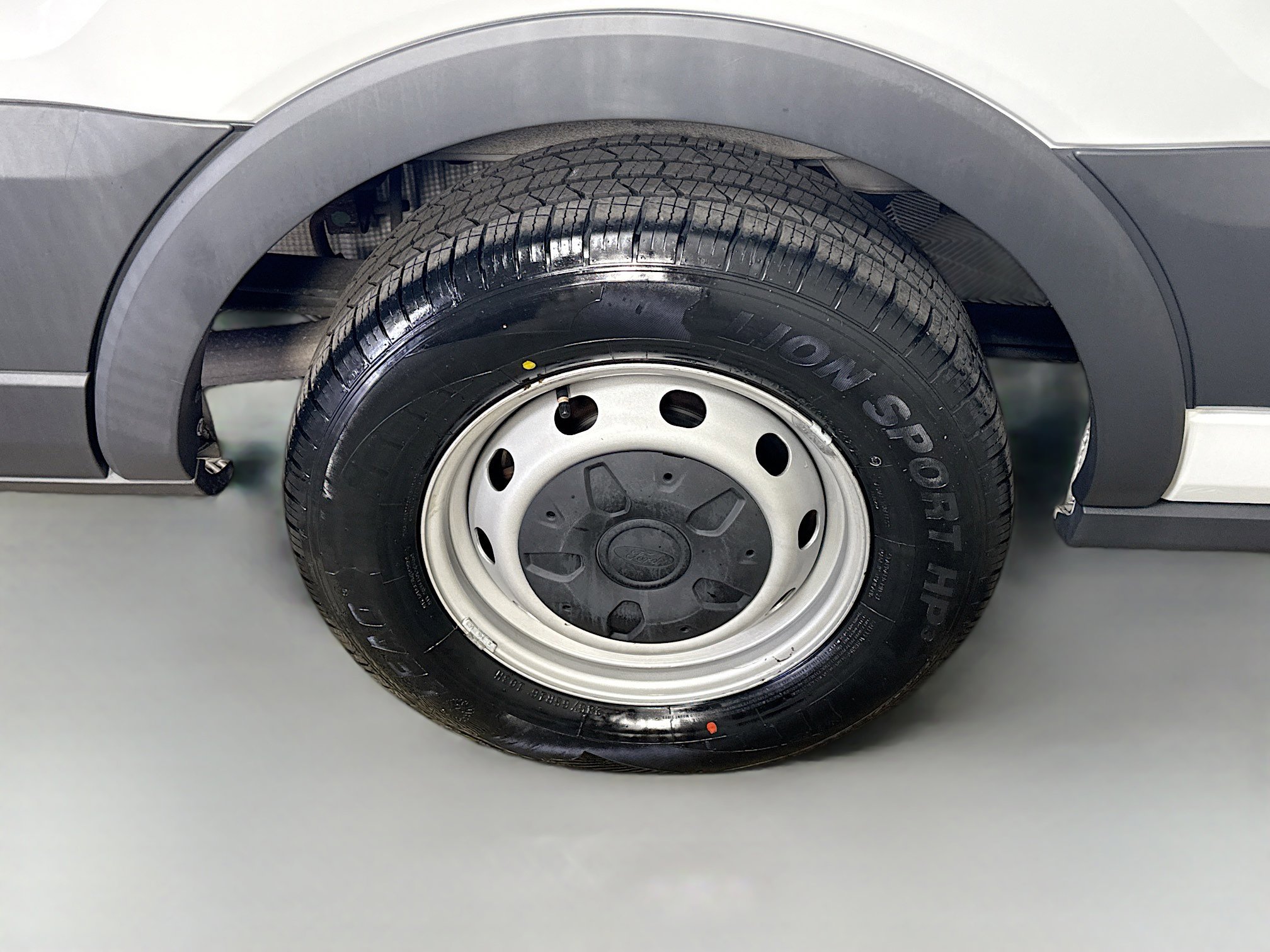 Used 2017 Ford Transit 350 XL image 28