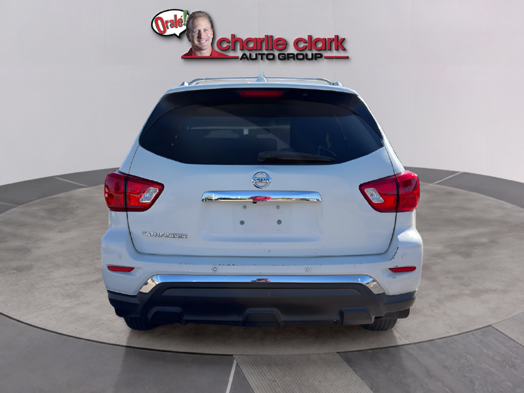 Used 2019 Nissan Pathfinder S FWD image 4