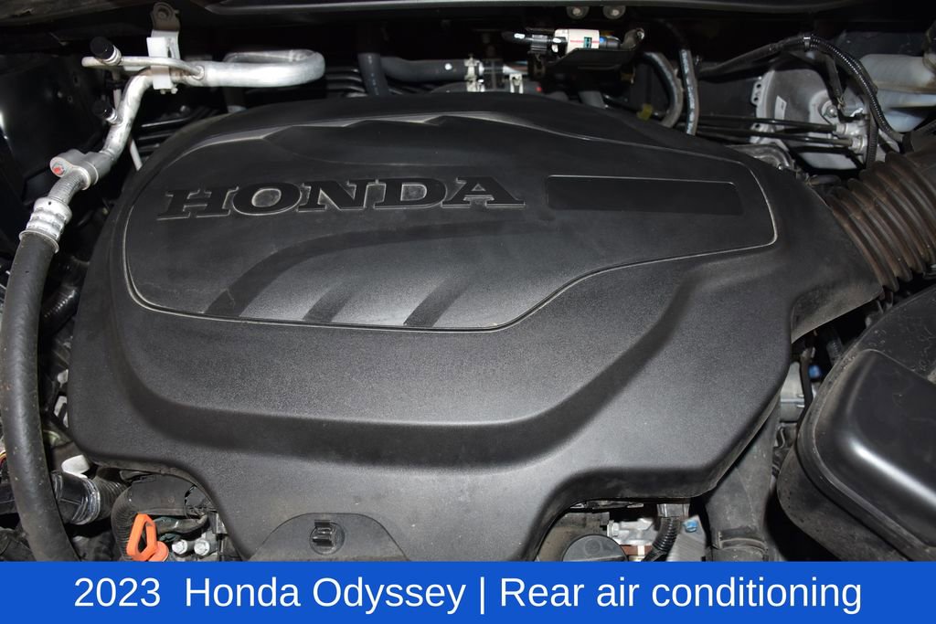 Used 2023 Honda Odyssey Elite image 7