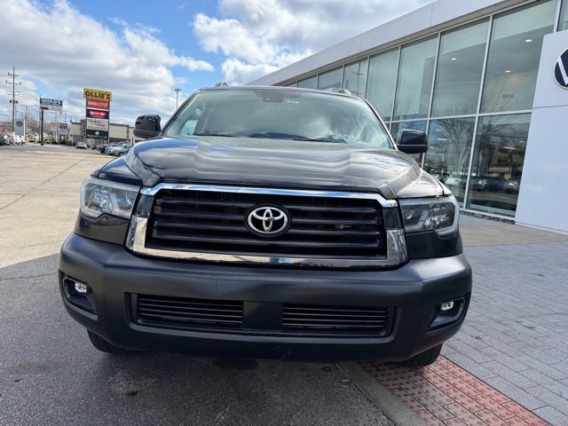 Used 2018 Toyota Sequoia TRD Sport image 2