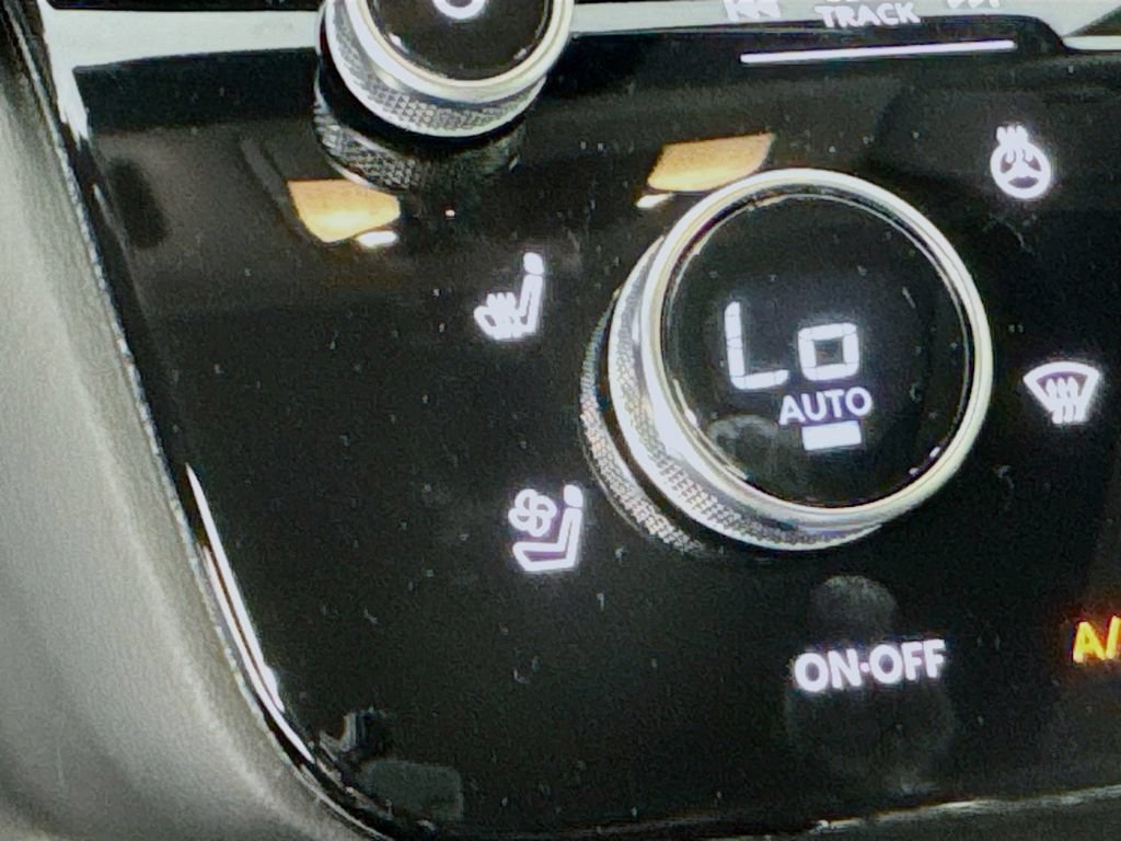Certified 2023 INFINITI QX60 Luxe w/ Vision Package FWD image 21