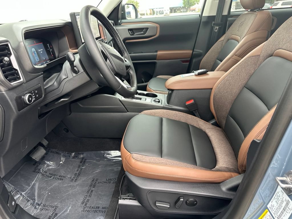New 2026 Ford Bronco Sport Outer Banks w/ Outer Banks Tech Package+ AWD/4WD image 11