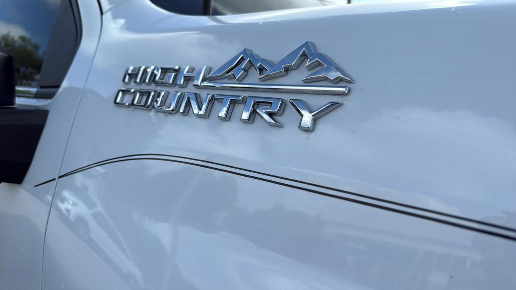 Certified 2024 Chevrolet Silverado 2500 High Country w/ High Country Premium Package image 40