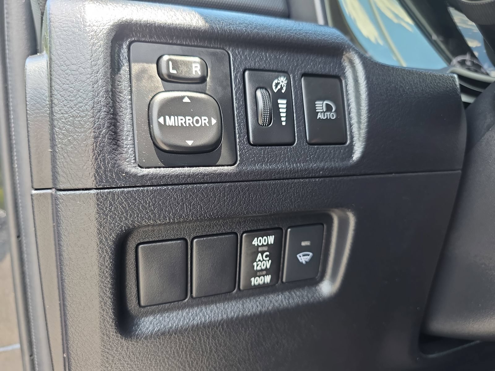 Used 2024 Toyota 4Runner SR5 Premium w/ Moonroof Package RWD image 26