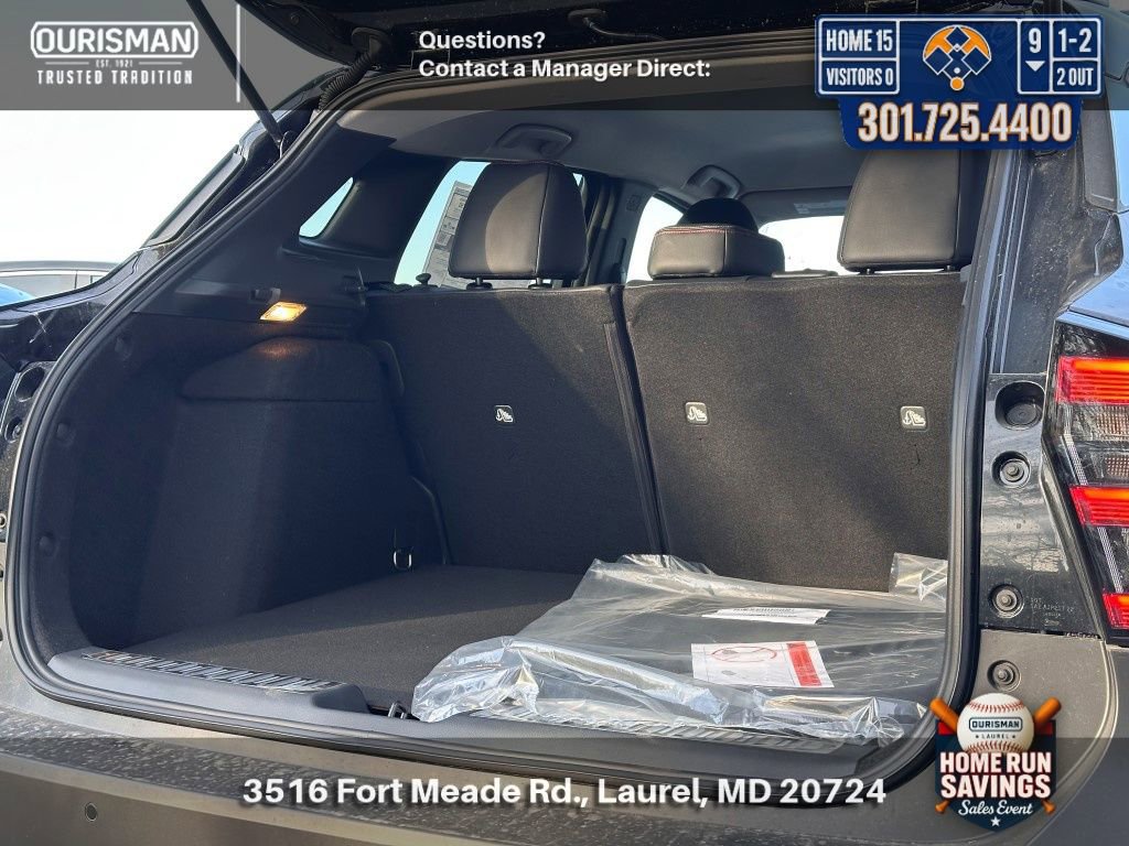 New 2025 Nissan Kicks SR w/ Illumination Package AWD/4WD image 7