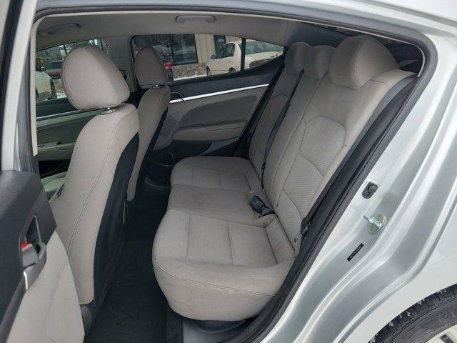 Used 2019 Hyundai Elantra SEL image 8
