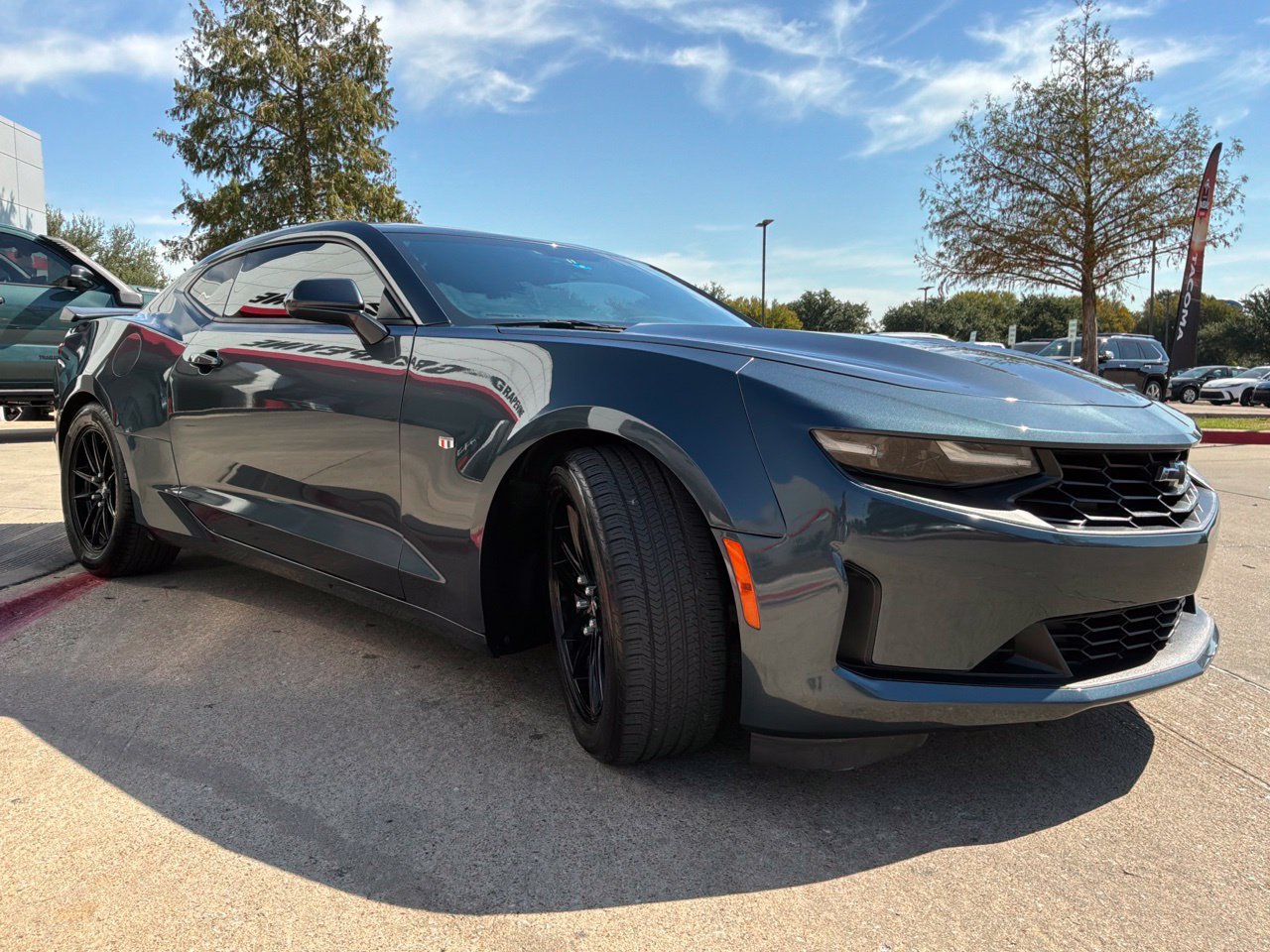 Used 2023 Chevrolet Camaro LT RWD image 4