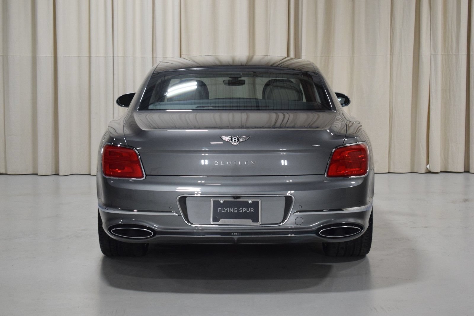 New 2026 Bentley Flying Spur Plug-In Hybrid AWD/4WD image 13