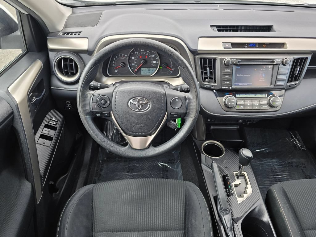Used 2015 Toyota RAV4 XLE FWD image 10