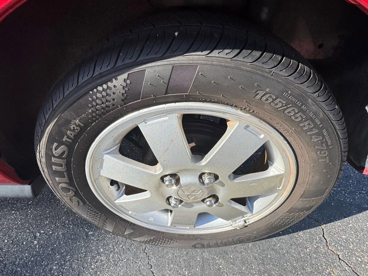 Used 2014 Mitsubishi Mirage ES image 32