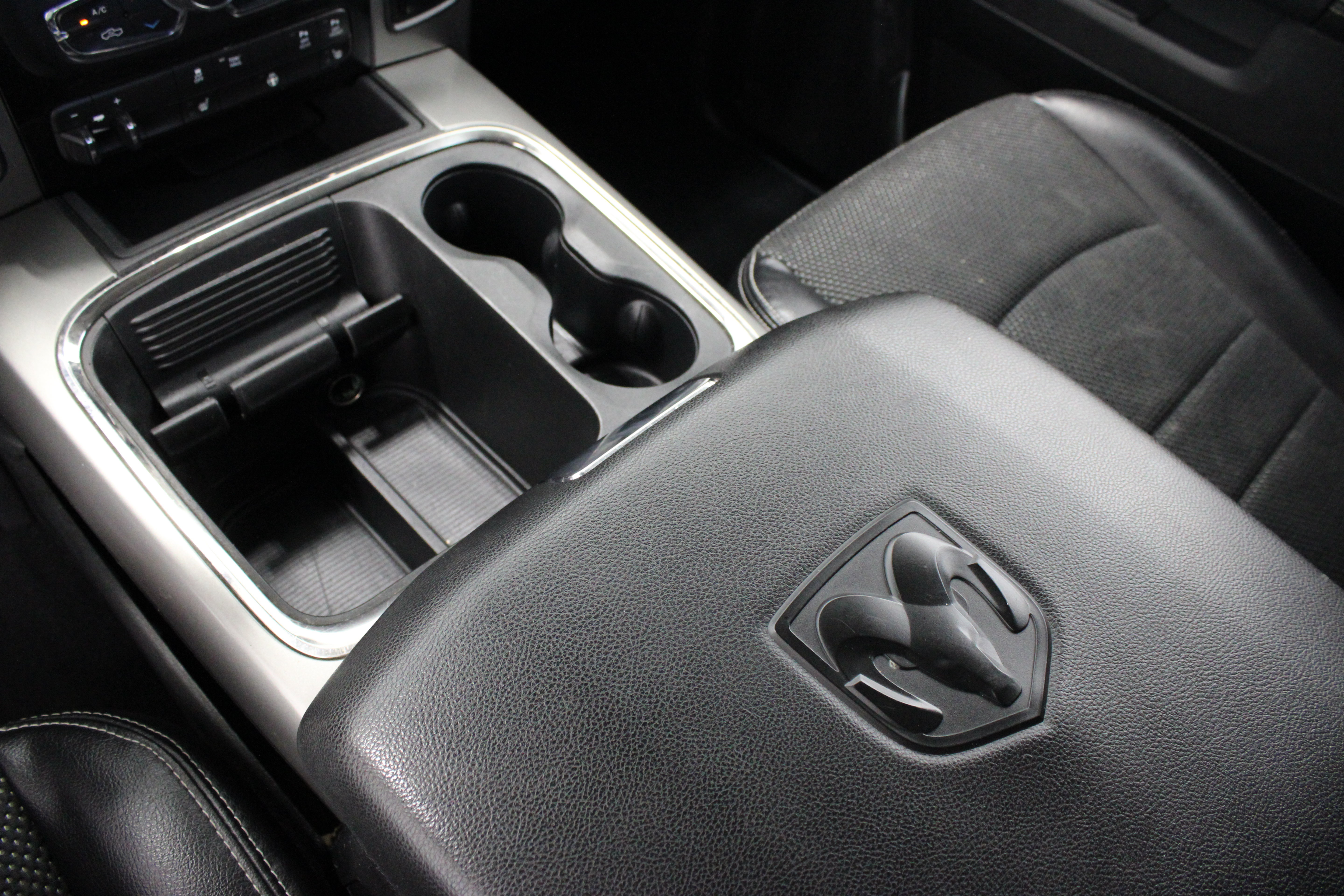 Used 2018 RAM 1500 Sport AWD/4WD image 19