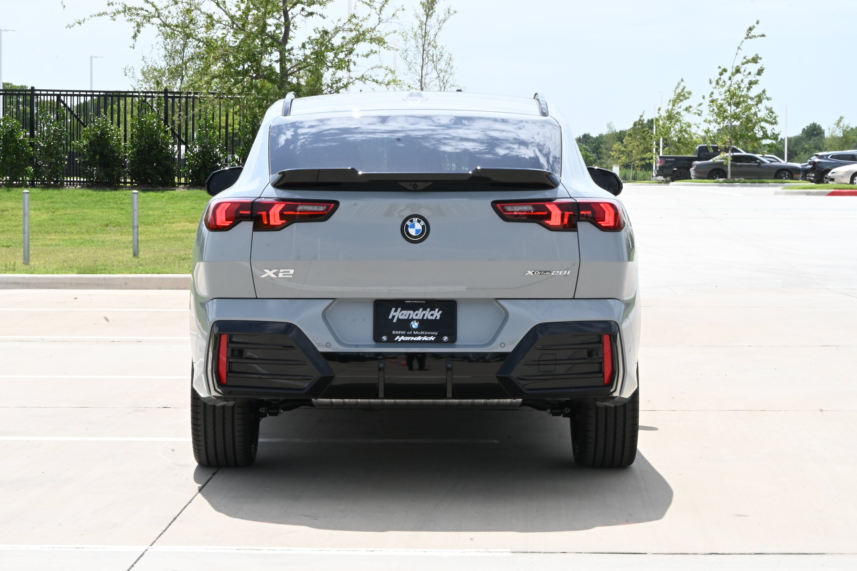 New 2026 BMW X2 xDrive28i w/ Technology Package AWD/4WD image 7